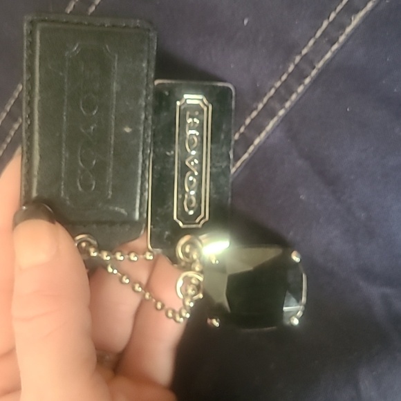 Coach key fob bag tag - Picture 3 of 4